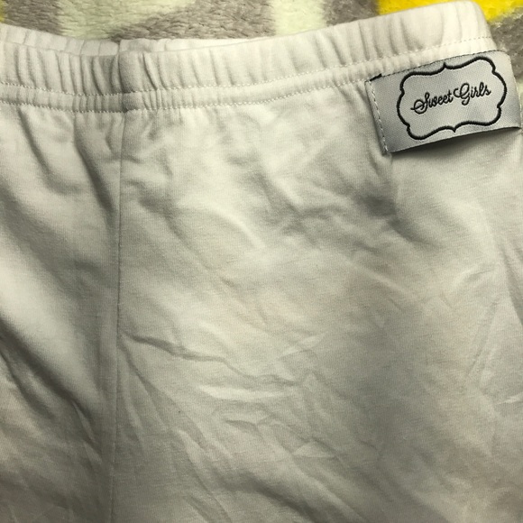 White Ruffle Pants - Picture 4 of 5